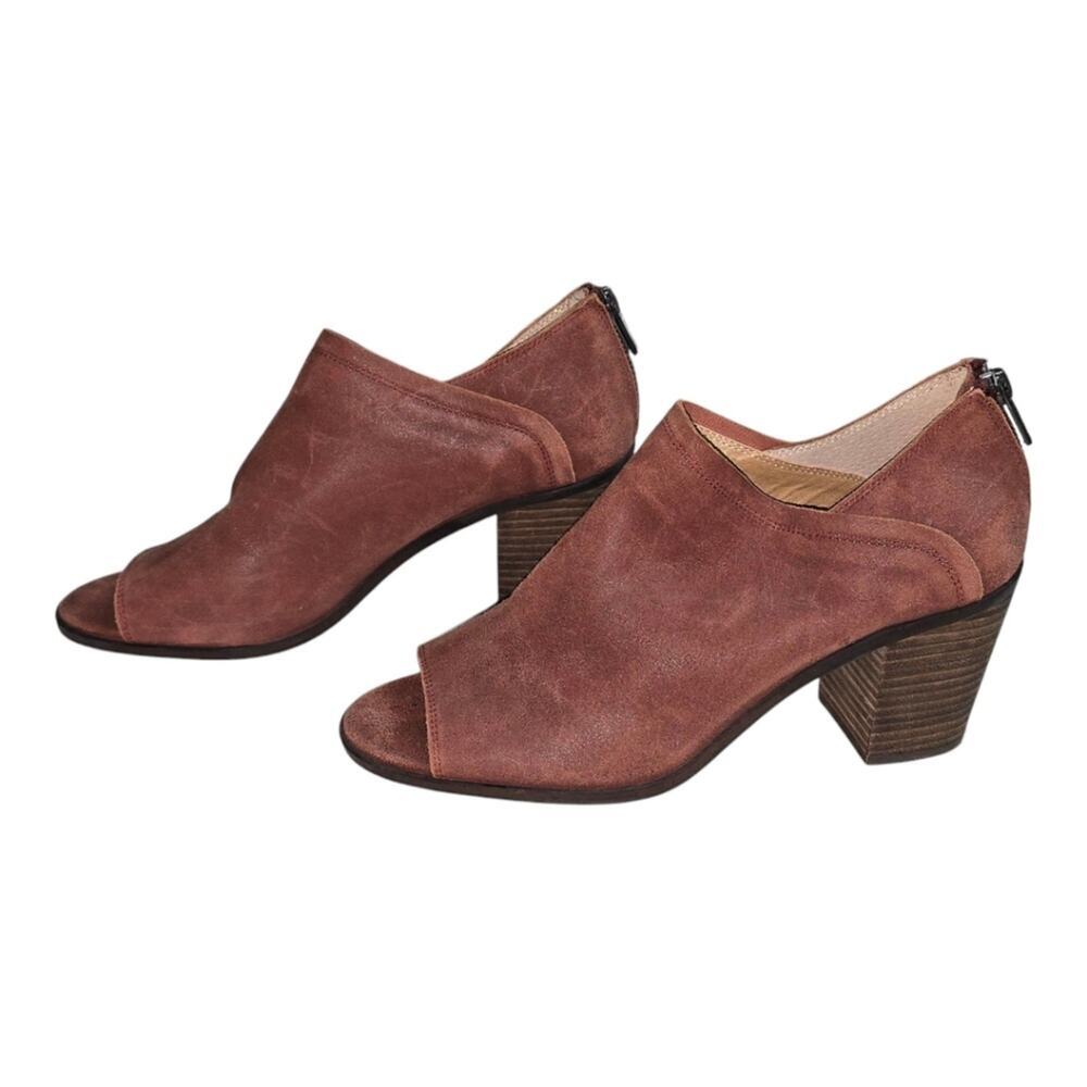 Lucky Brand Kalli Sable Peep Toe‎ Block Heel Suede Leather Ankle Booties Size 9